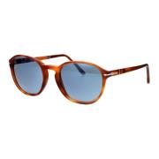 Persol Stiliga solglasögon med modell 0Po3343S Brown, Unisex