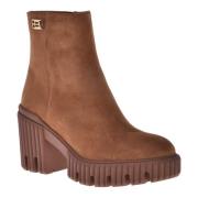 Baldinini Ankle boots in leather suede Brown, Dam