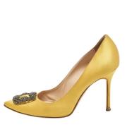 Manolo Blahnik Pre-owned Pre-owned Satin klackskor Yellow, Dam