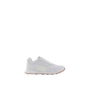 Armani Exchange Vita Sneakers för en stilren look White, Dam