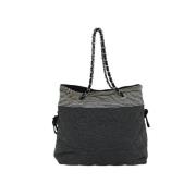 Chanel Vintage Pre-owned Canvas chanel-vskor Gray, Dam