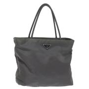 Prada Vintage Pre-owned Nylon prada-vskor Gray, Dam