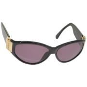 Yves Saint Laurent Vintage Pre-owned Plast solglasgon Black, Dam