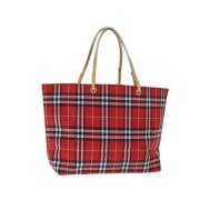 Burberry Vintage Pre-owned Nylon axelremsvskor Red, Dam