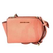 Michael Kors Pre-owned Pre-owned Laeder axelremsvskor Pink, Dam