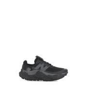 New Balance Svarta Techtyg Sneakers Black, Herr