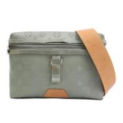 Louis Vuitton Vintage Pre-owned Canvas louis-vuitton-vskor Gray, Herr