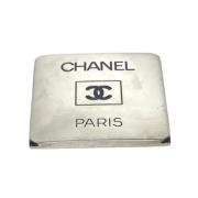 Chanel Vintage Pre-owned Metall chanel-smycken Gray, Dam