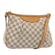 Louis Vuitton Vintage Pre-owned Canvas axelremsvskor White, Dam