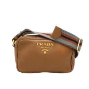 Prada Vintage Pre-owned Laeder crossbodyvskor Brown, Dam