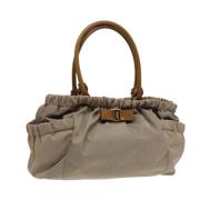 Salvatore Ferragamo Pre-owned Pre-owned Tyg handvskor Beige, Dam