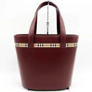 Burberry Vintage Pre-owned Laeder axelremsvskor Red, Dam