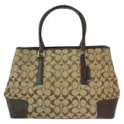 Coach Pre-owned Pre-owned Canvas axelremsvskor Brown, Dam