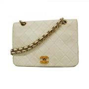 Chanel Vintage Pre-owned Laeder chanel-vskor Yellow, Dam