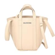 Balenciaga Vintage Pre-owned Laeder balenciaga-vskor Beige, Dam