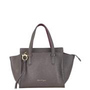 Salvatore Ferragamo Pre-owned Pre-owned Laeder handvskor Gray, Dam