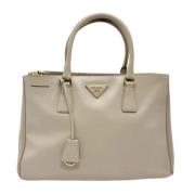 Prada Vintage Pre-owned Laeder prada-vskor Gray, Dam