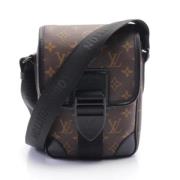 Louis Vuitton Vintage Pre-owned Canvas axelremsvskor Black, Herr