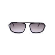 Yves Saint Laurent Vintage Pre-owned Plast solglasgon Black, Dam