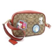 Coach Pre-owned Pre-owned Plast axelremsvskor Beige, Dam