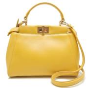 Fendi Vintage Pre-owned Laeder handvskor Yellow, Dam