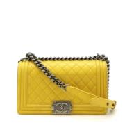 Chanel Vintage Pre-owned Laeder axelremsvskor Yellow, Dam