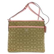 Coach Pre-owned Pre-owned Canvas axelremsvskor Beige, Dam