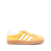 Adidas Gula Mocka Sneakers med Vita Detaljer Yellow, Herr