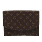 Louis Vuitton Vintage Pre-owned Canvas kuvertvskor Brown, Dam