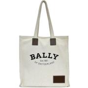 Bally Pre-owned Pre-owned Canvas axelremsvskor White, Dam