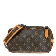 Louis Vuitton Vintage Pre-owned Canvas axelremsvskor Brown, Dam