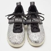 Miu Miu Pre-owned Pre-owned Tyg sneakers Gray, Dam