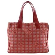 Chanel Vintage Pre-owned Canvas axelremsvskor Red, Dam