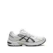 Asics Svart/Vit Mesh Tiger Ränder Sneakers White, Dam