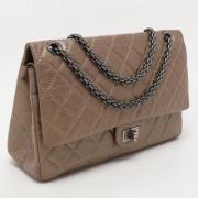 Chanel Vintage Pre-owned Laeder axelremsvskor Gray, Dam