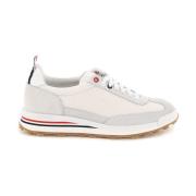 Thom Browne Mesh Tech Runner Sneakers med kontrasterande mockainsatser...