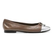 Tory Burch Bicolor Cap-Toe Ballerina Skor Brown, Dam