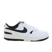 Nike Svarta Dameschoenen Gamma Force White, Dam