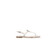 Roger Vivier Guld Metallic Platta Sandaler med Distinkt Spänne Yellow,...