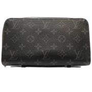 Louis Vuitton Vintage Pre-owned Canvas plnbcker Black, Dam