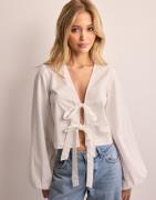 Nelly - Vit - Favorite Bow Blouse