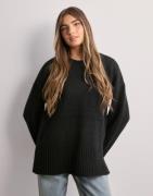 Pieces - Svart - Pcnancy Ls Loose O-Neck Knit Noos B