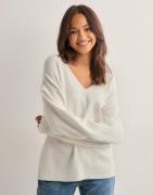OBJECT - Vit - Objreynard V-Neck Pullover Noos