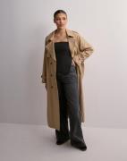 Nelly - Svart - Rib Tube Slit Top