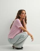 Pieces - Rosa - Pcanna Ss O-Neck Top Noos Wvn Bc
