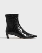 Michael Kors - Svart - Cosmo Kitten Bootie