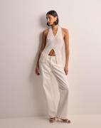 Pieces - Vit - Pcalexis Halterneck Top D2D