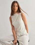 Pieces - Vit - Pcmadison Sl Draped Top Noos Bc