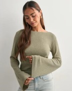 Nelly - Grön - Gorgeous Wide Sleeve Sweater