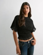 Nelly - Svart - Frill Turtleneck Blouse